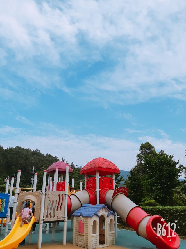 B612_20180531_171549_915.jpg