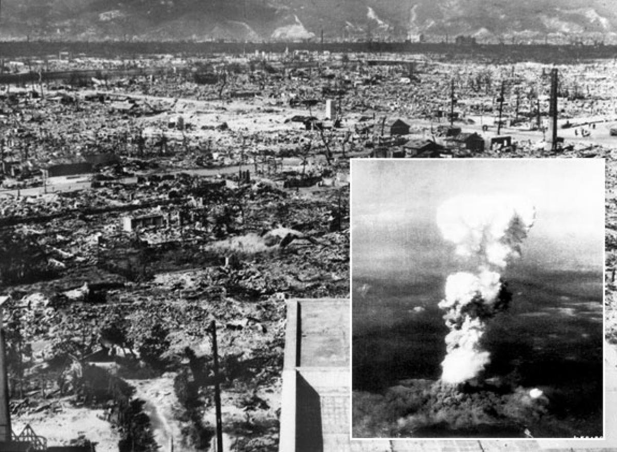 В каком году скинули хиросиму. Ядерная бомба Хиросима и Нагасаки. Хиросима Нагасаки ядерный взрыв. Ядерная бомбардировка Хиросимы и Нагасаки.