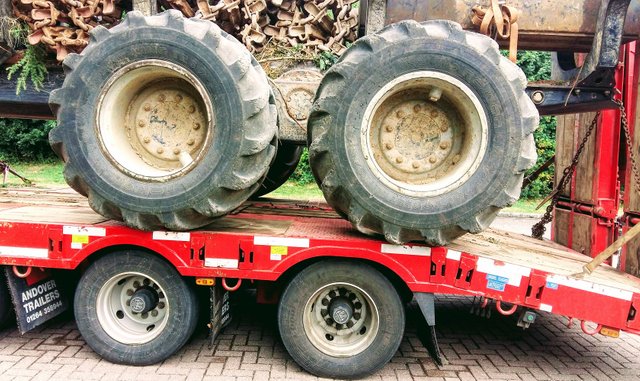 tyres.jpg