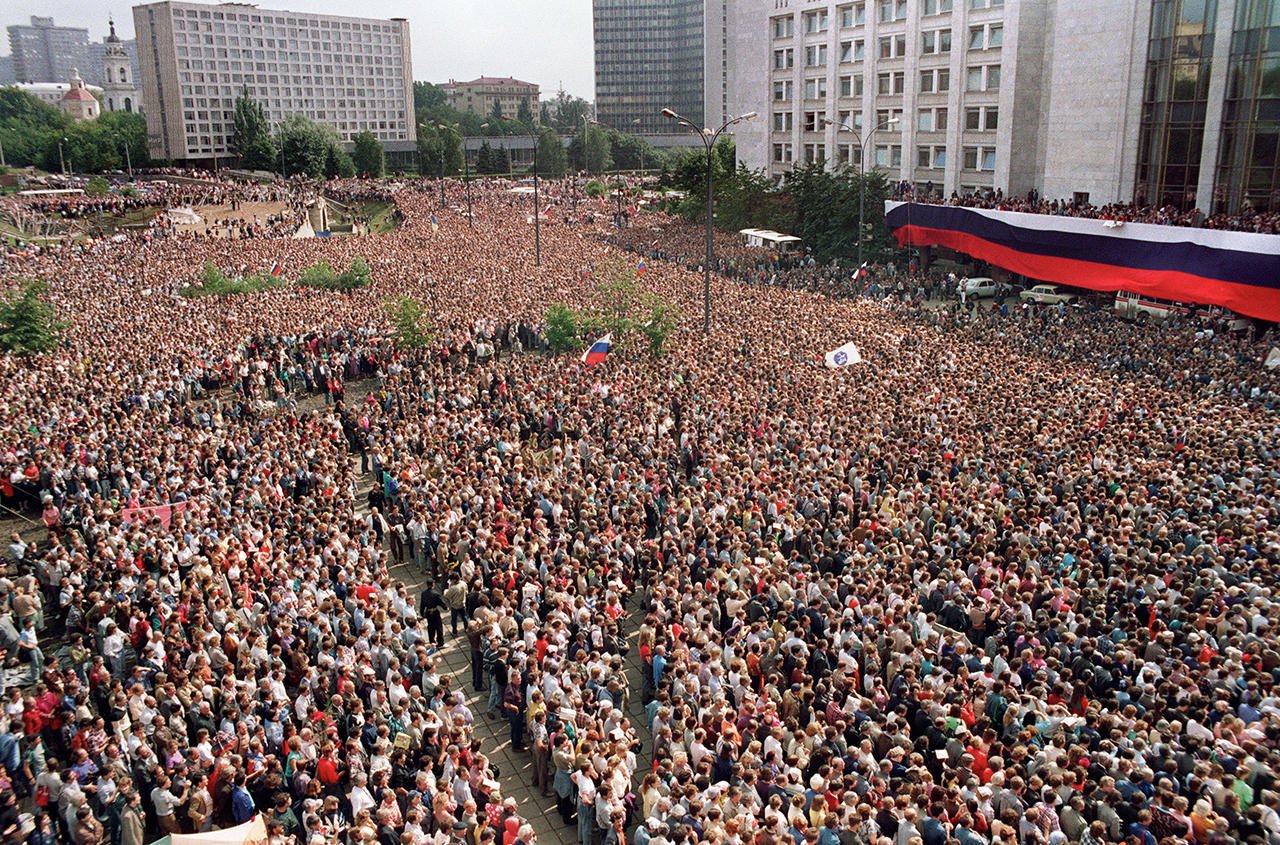 Путч. Путч ГКЧП 1991. ГКЧП август 1991. Митинг август 1991. Митинг 20 августа 1991 в Москве.