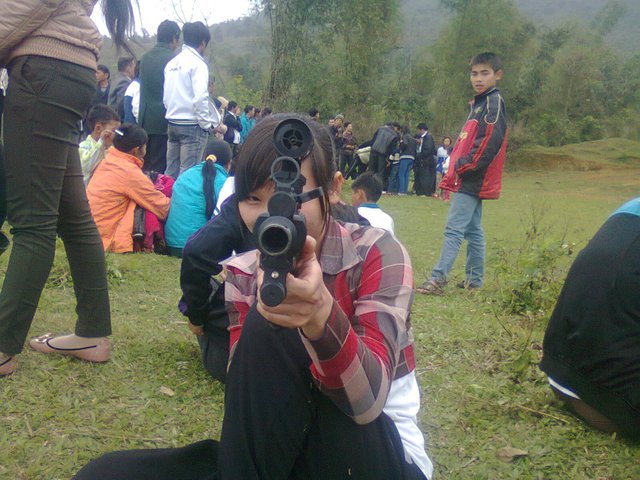 Le Bui - Muong Village - 2013-02-12 - GUN - 525310_189621424521110_445689261_n.jpg