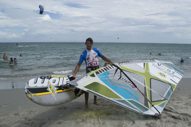 yaqueplaymar0118.jpg