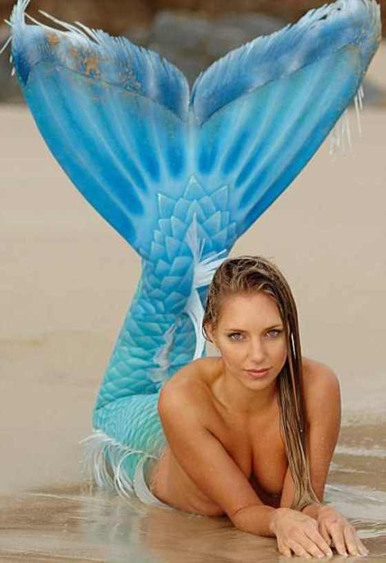 real-hot-mermaid.jpg