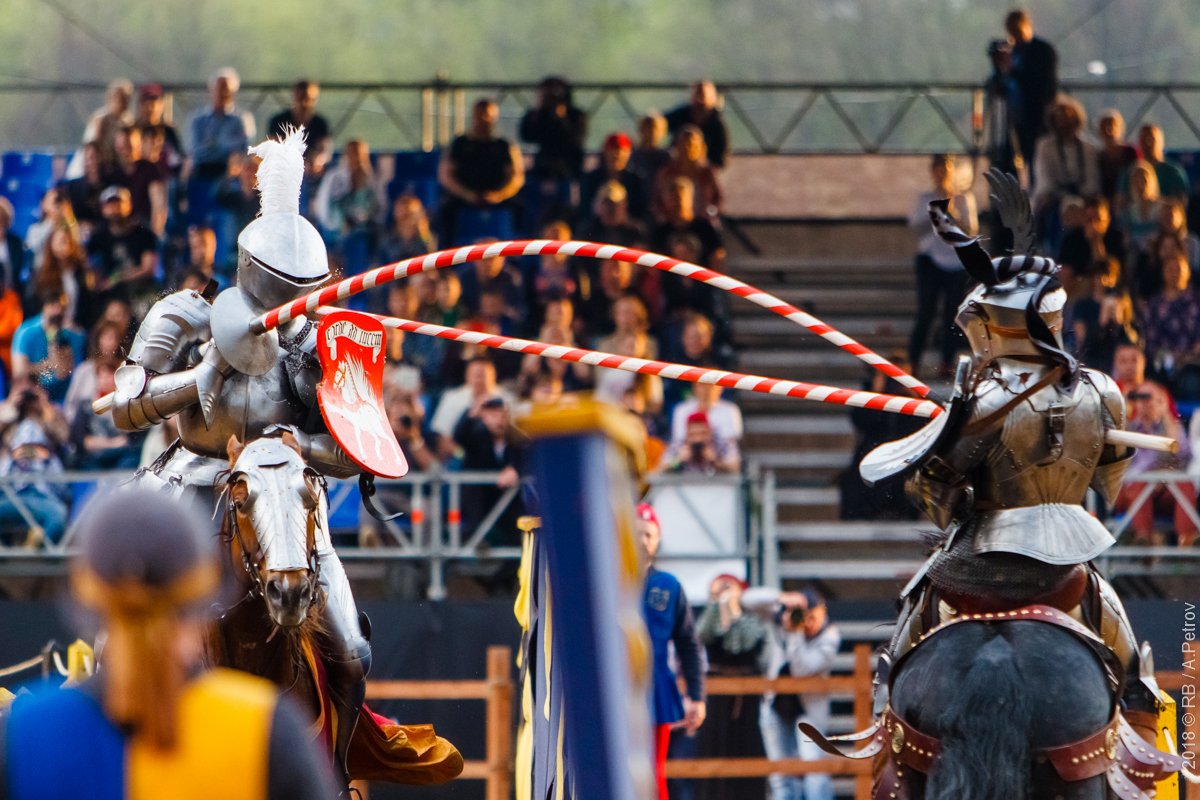 Knight tournament. Рыцарский турнир Святого Георгия. Рыцарский турнир Святого Георгия 2018. Реконструкция турнир Святого Георгия. Рыцарские турниры в Москве.