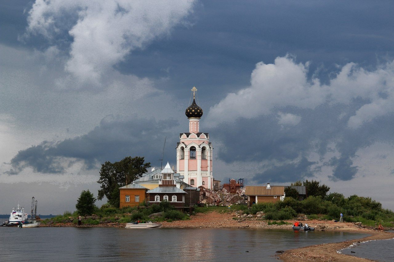 Церковь на острове не