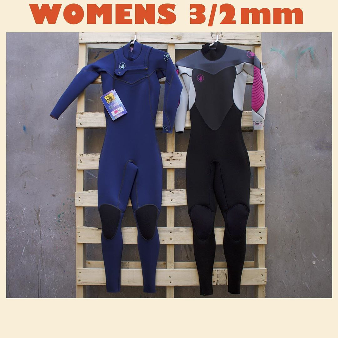 Womens32.jpg
