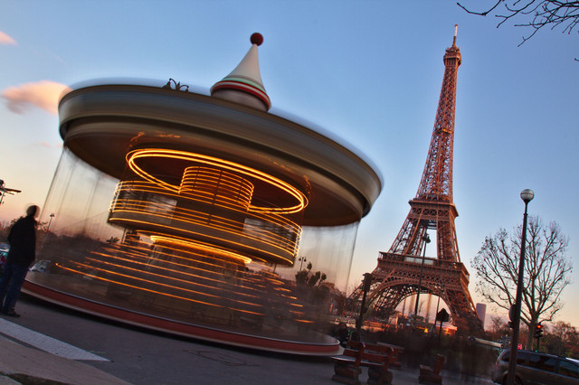 Spinning Carousel
