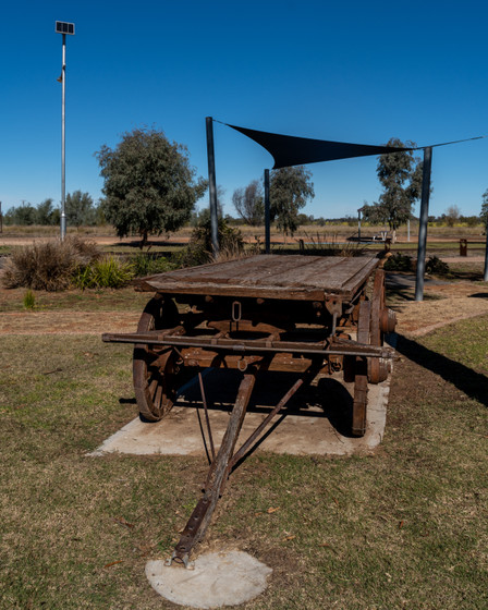 A1V07111.jpg