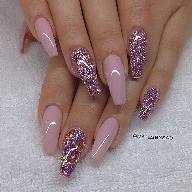 ba7e8358aadaf31987478a4f4c81ea60--coffin-nails-acrylic-nails.jpg