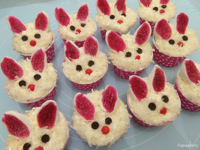 Easter Bunny Cupcakes by @annekins
