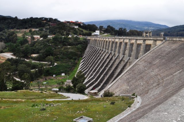Barrage_beni_mtir_7.jpg