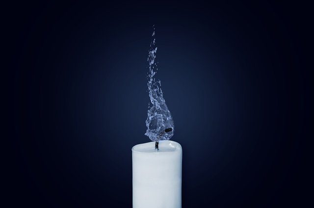 candle-1042087_1280.jpg