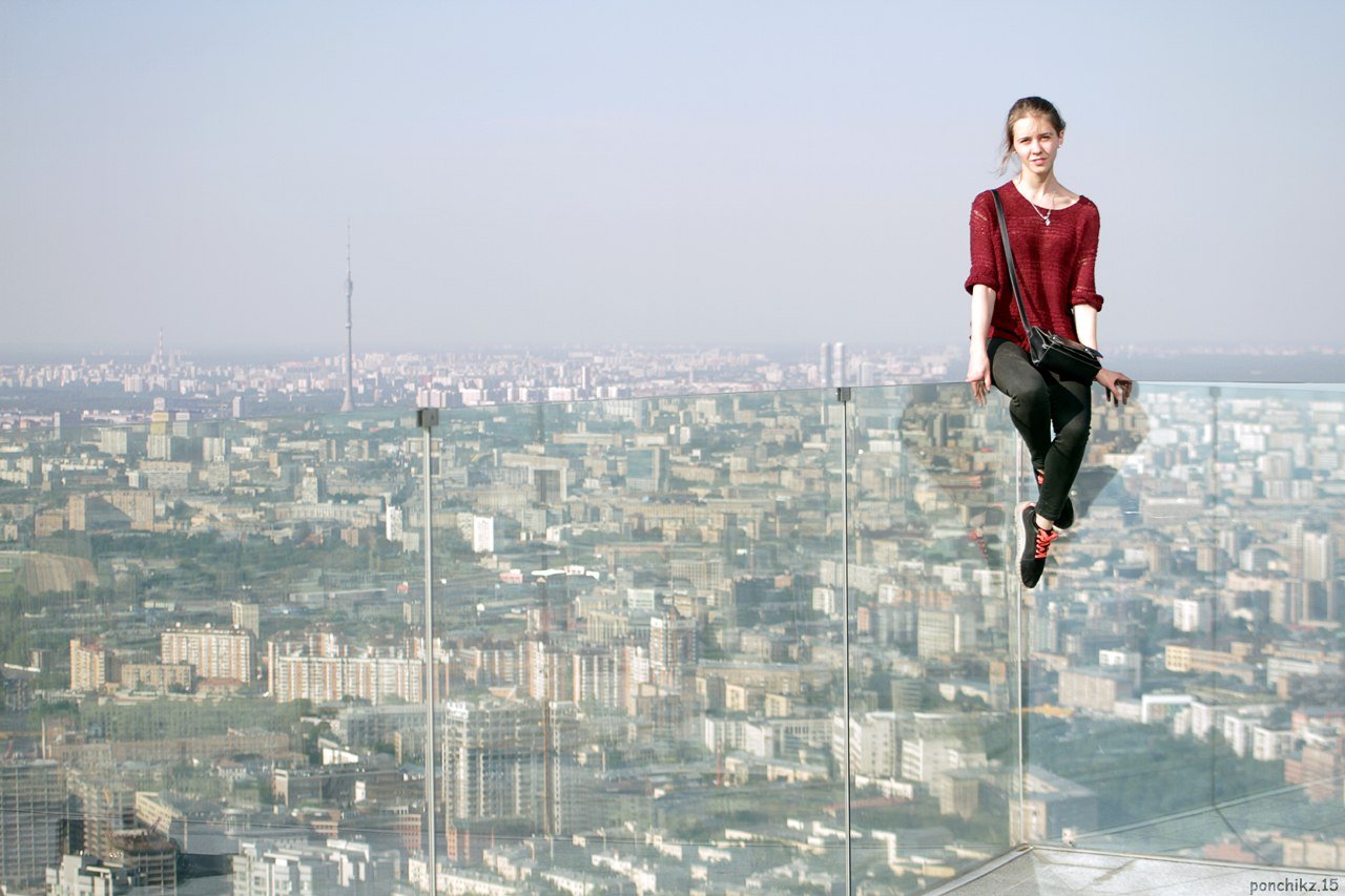 Висеть совершенное. Ангелина руфер. Ангелина Николау. Руфер ангела Николау. Блоггер ангела Николау.