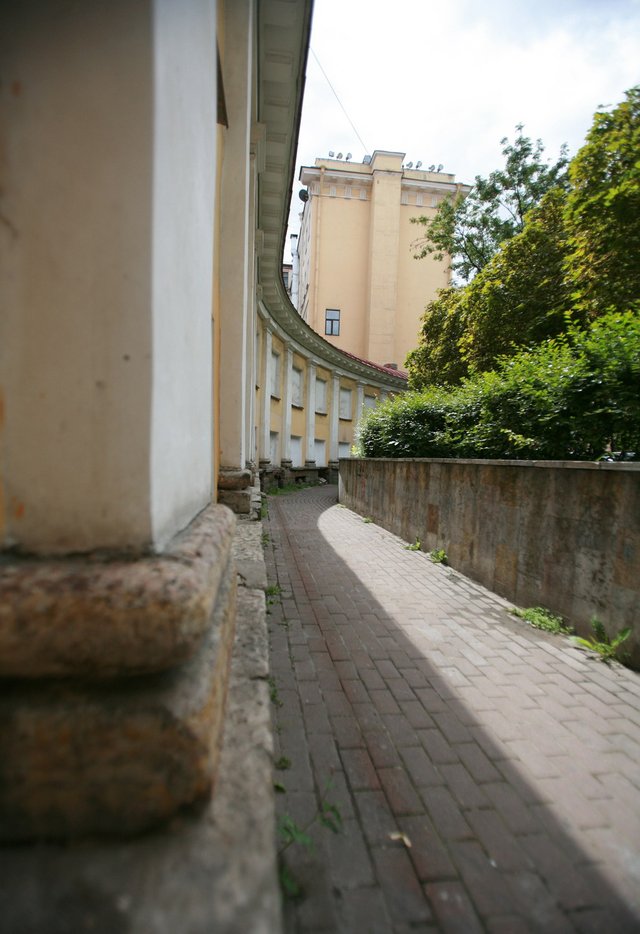 IMG_3285w-s.jpg
