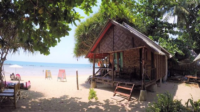 Koh Lanta Bungalow.jpg