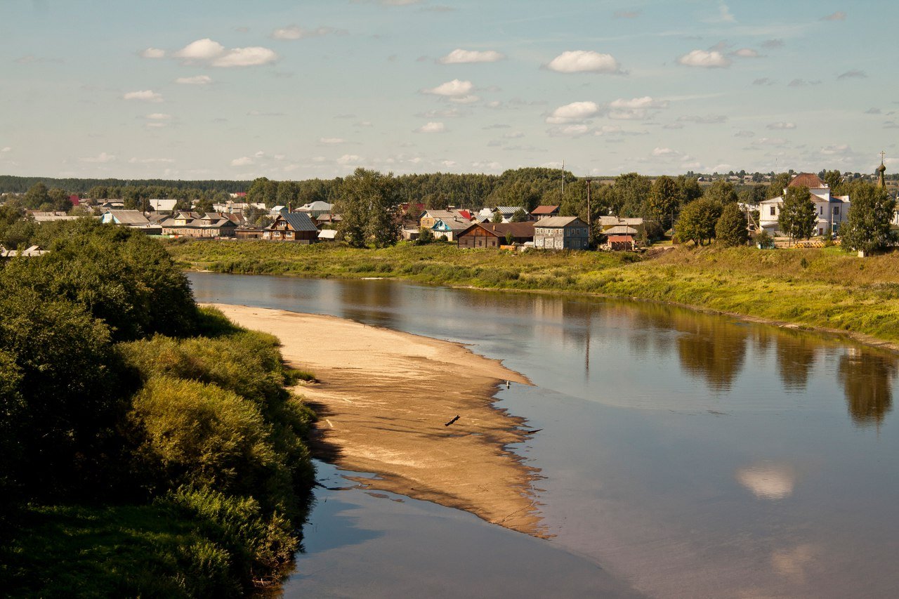 Кичменгский городок вологодская область. Кич-городок Вологодская область. Река Юг Кичменгский городок. Село Кичменгский городок.