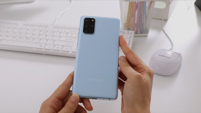 Galaxy_S20_Plus_design_01_image-1.jpg