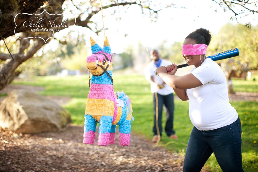 Пати узнать пол. Пиньята пати. Гендерное пати Пиньята. Gender Reveal Pinata. Пиньята для пола ребенка.