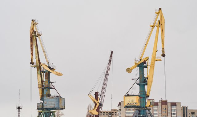 rusty cranes.jpg