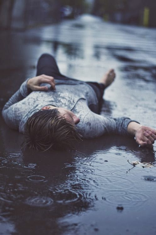 alone-sad-boy-lying-on-road-lovesove.jpg