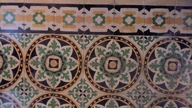malta tiles 2.jpg