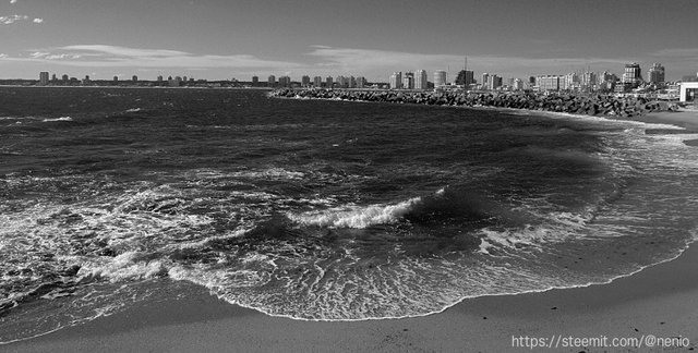 punta-del-este-bw.jpg