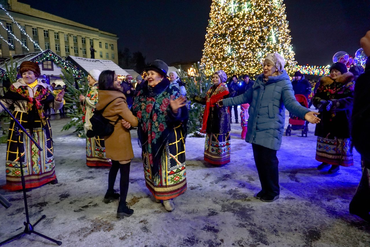 Народный новый год. Рождественские гуляния. Новогодние народные гуляния. Рождественские гульянья. Массовые гуляния.